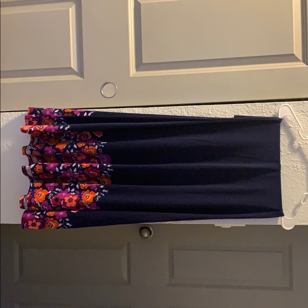 Lularoe flow skirt never worn